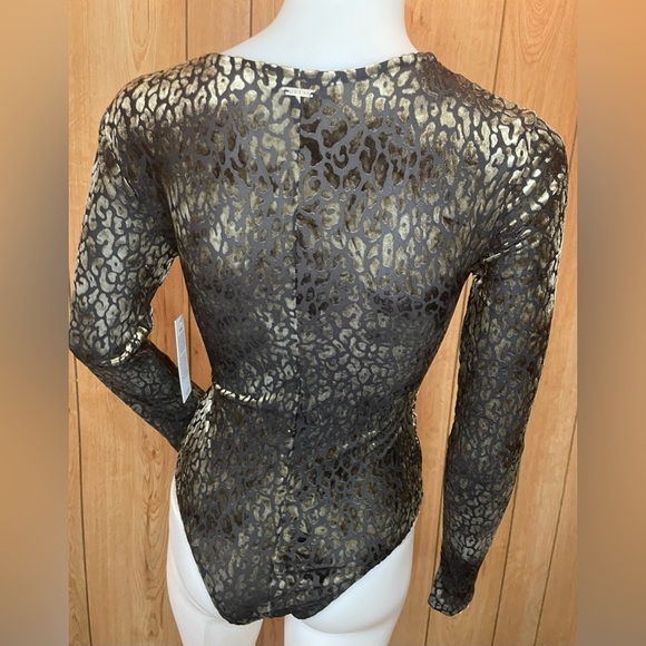 Guess Bodysuit Top Womens V-neck Leopard Print Velvet Sz XS Y2K 90s - Picture 6 of 13